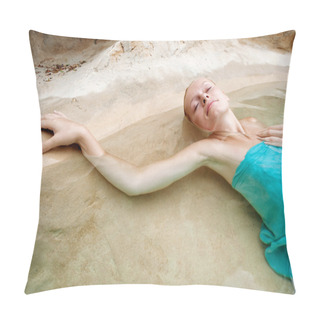 Personality  Woman Floating And Relaxing Of A Natural Swimming Pool Pillow Covers