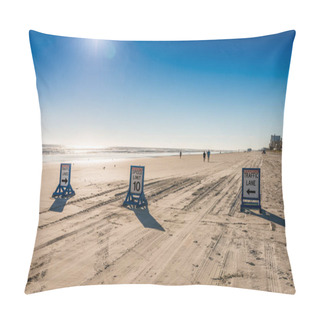 Personality  Street Signs On Daytona Beach Along The Ocean Pillow Covers
