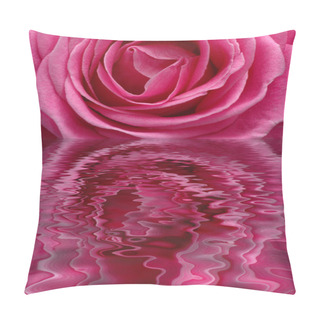 Personality  Rose Reflected In Water Pillow Covers