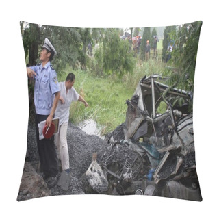 Personality  Chinese Rescue Workers And Police Officers Search A Crashed Passenger Car For Victims And Survivors In Zhonghan Town, Chaohu City, East Chinas Anhui Province 12 June 2007 Pillow Covers