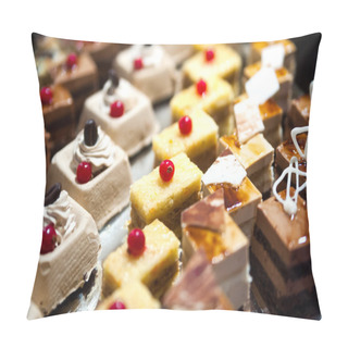 Personality  Large Plate Of Arabic Sweet Pillow Covers