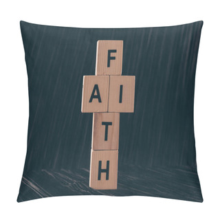 Personality  Wooden Cubes In Shape Of Cross With Word Faith On Black Table Pillow Covers