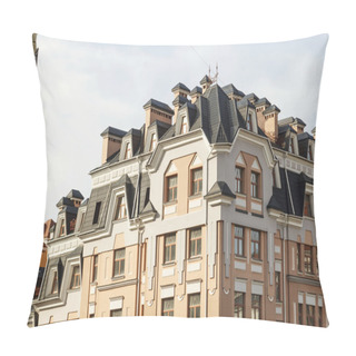 Personality  Picture Of European Architecture Pillow Covers