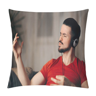 Personality  Funny Man Listening To Music Doing Air Guitar Gesture Pillow Covers