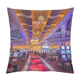 Personality  Las Vegas Pillow Covers