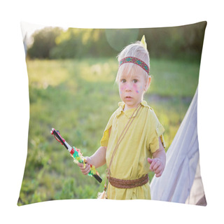 Personality  Cute Portrait Of Native American Boys With Costumes, Playing Out Pillow Covers