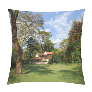 Personality  Tourist Resort In A Woods Pillow Covers