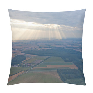 Personality  Light Rays Shine Through The Dark Clouds Pillow Covers