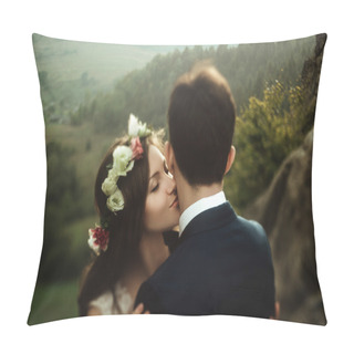 Personality  Beautiful Wedding Couple Pillow Covers