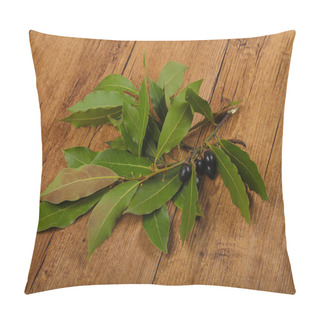 Personality  Fresh Laurel Leaves Pillow Covers