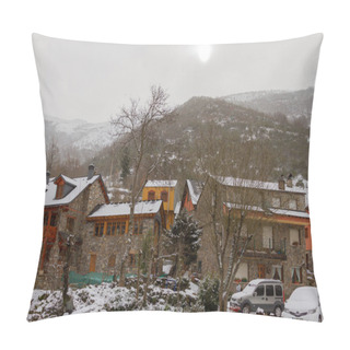 Personality  Snowy Stone Streets And Buildings In A Picturesque Town In The Spanish Province Of Len, Called Colinas Del Campo Pillow Covers