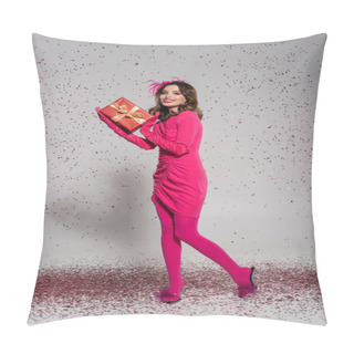 Personality  Full Length Of Happy Woman In Hat And Magenta Color Dress Holding Present On Grey With Falling Confetti  Pillow Covers
