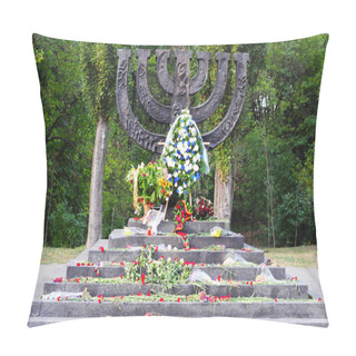 Personality  KIEV - UKRAINE, SEPTEMBER - 23, 2015: A Menorah Memorial With Flowers Dedicated To Jewish People Executed In 1941 In Babi Yar In Kiev Pillow Covers