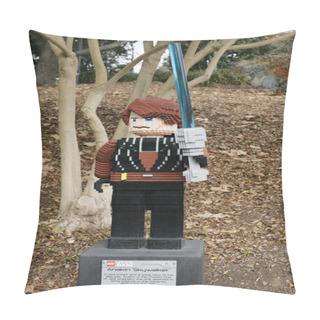 Personality  CARLSBAD, US, FEB 6: Star Wars Anakin Skywalker Minifigure Made  Pillow Covers