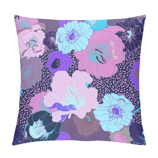 Personality  Seamless Floral  Background. Isolated Flowers On Geometric Backg Pillow Covers
