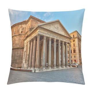 Personality  Pantheon In Rome, Italy Pillow Covers