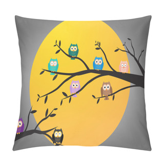 Personality  Owls On Tree In Night With Full Moon Background. Vactor Illustration Pillow Covers