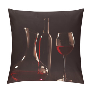 Personality  Decanter With Wine And Bottle Pillow Covers