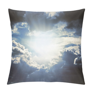 Personality  Dramatic Skies And Rays Of Light Pillow Covers