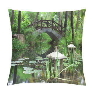 Personality  Chinese Garden Pillow Covers