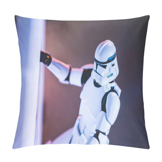 Personality  White And Plastic Imperial Stormtrooper Toy Climbing Wall Pillow Covers