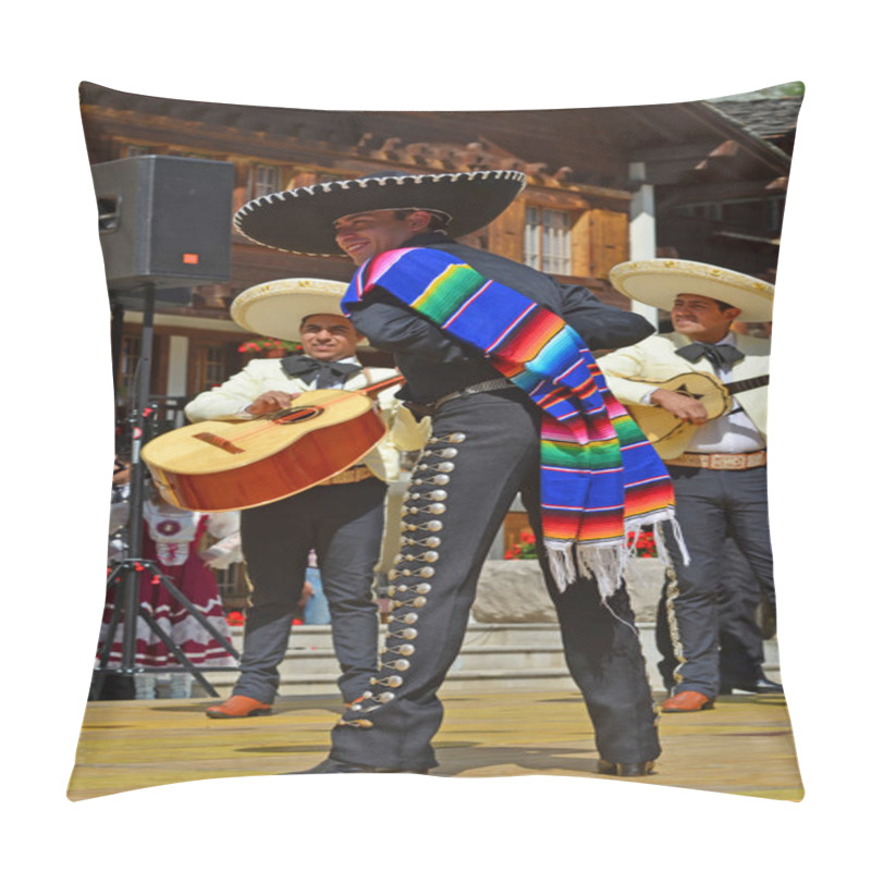Personality  Mexican Dancer And Guitarists Pillow Covers