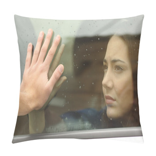 Personality  Couple Saying Goodbye Before Car Travel Pillow Covers