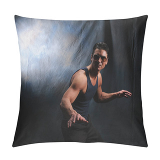 Personality  The Handsome Man Holds A Chain Pillow Covers