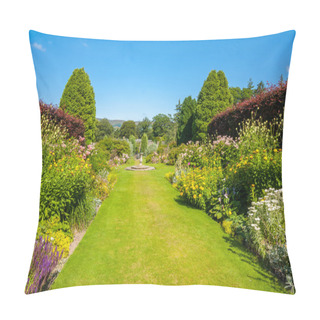 Personality  Beautiful Landscaped Summer Garden Pillow Covers