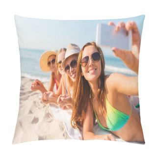 Personality  Group Of Smiling Women With Smartphone On Beach Pillow Covers