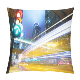 Personality  Traffic Light In The City Pillow Covers