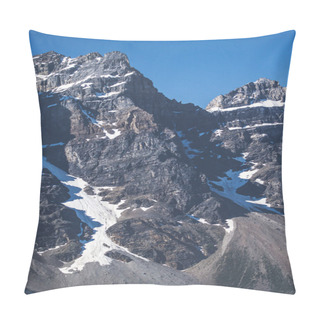 Personality  Rough Mountain With Cliffs And Snow Pillow Covers