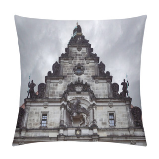 Personality  Top Pillow Covers