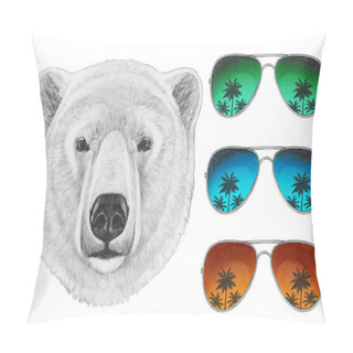 Personality  Portrait Of Polar Bear With Mirror Sunglasses.  Pillow Covers