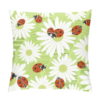 Personality  Seamless Pattern With  Chamomiles And Ladybirds. Pillow Covers