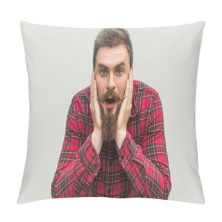 Personality  No Way! Surprised Young Adult Man With Opened Mouth And Big Eyes Pillow Covers