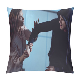 Personality  Beautiful Woman Fighting With Thief In Underpass Pillow Covers