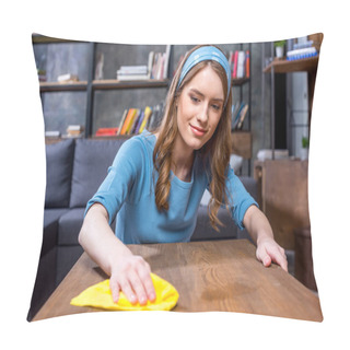 Personality  Woman Cleaning Table Pillow Covers