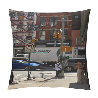 Personality  NEW YORK, USA - NOVEMBER 26, 2022: Heavy Traffic And Pedestrians On Downtown Street Of Autumnal City Pillow Covers