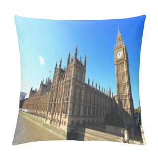 Personality  Big Ben And Houses Of Parliament Pillow Covers