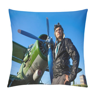 Personality  Smiling Pilot Pillow Covers