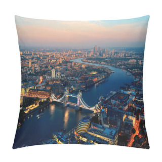 Personality  London Night Pillow Covers