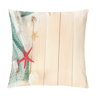 Personality  Beautiful Sea Composition With Shells On Wooden Background Pillow Covers