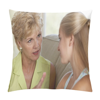 Personality  Woman Having A Serious Talk With Her Daughter Pillow Covers