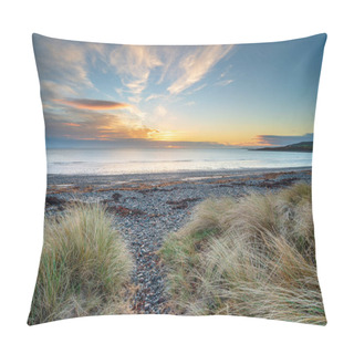 Personality  New England Bay In Scotland Pillow Covers