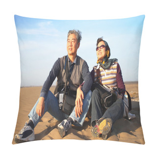 Personality  Exploring The Desert Pillow Covers