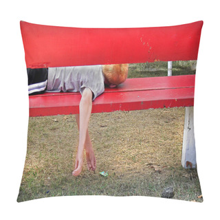 Personality  Boy Sleeping On Bench Pillow Covers