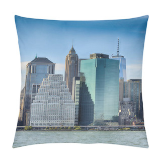 Personality  Manhattan At Sunny Day. Pillow Covers