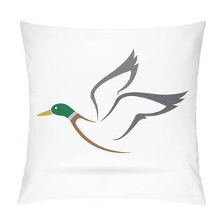 Personality  Vector Image Of An Flying Wild Duck Design On White Background. Pillow Covers