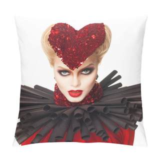 Personality  Queen Of Hearts. Valentines Day Pillow Covers